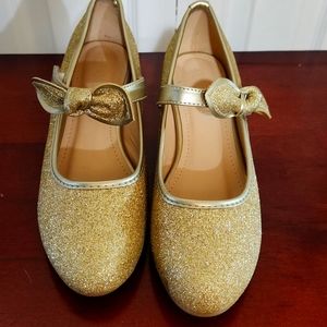 Adamumu Brand Gold Spackle Size 4 Big Girls Shoes